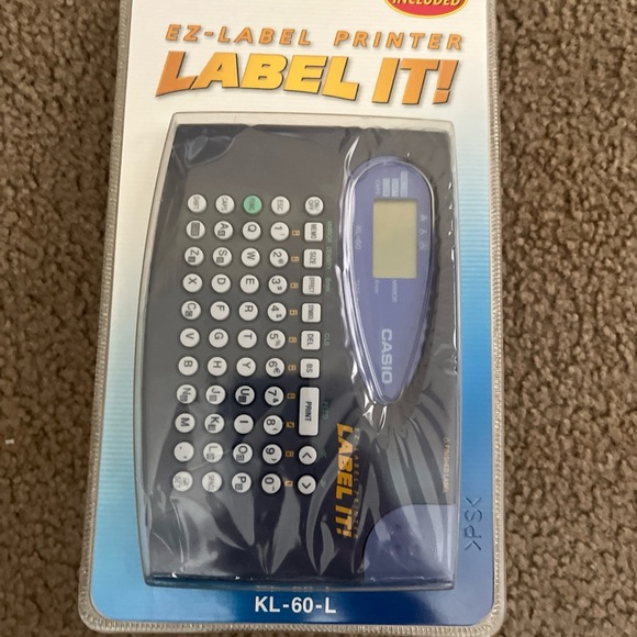 Casio Label It! Printer in Blue and Gray - Picture 4 of 7